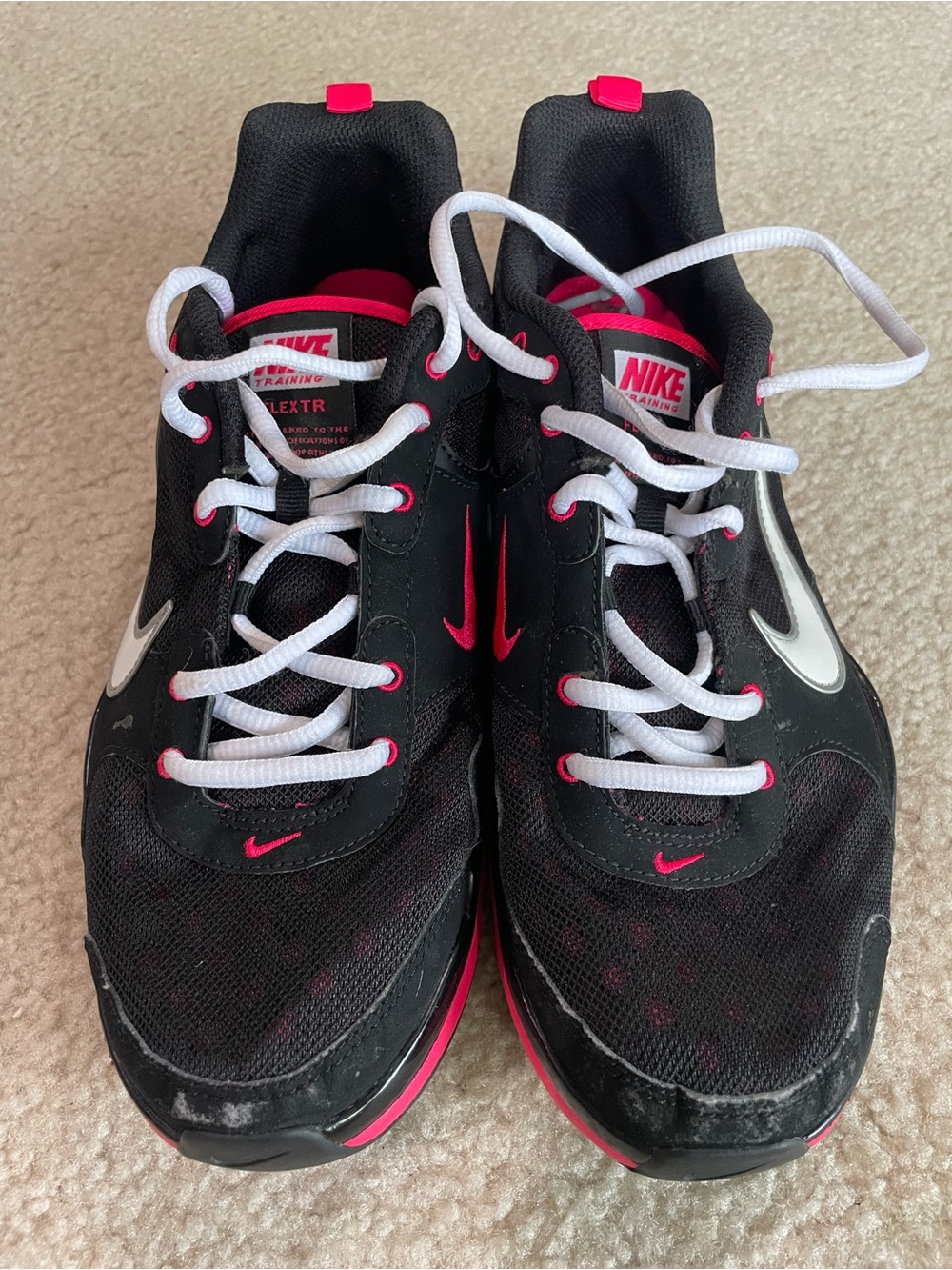 Nike Black & Hot Pink Flex TR Training Shoes Women’s Size 9.5